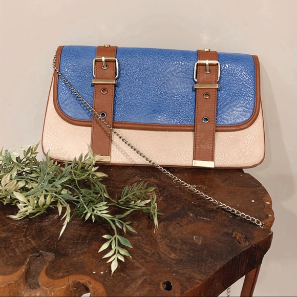 Steve Madden Handbags - Steve Madden Blue/Tan Crossbody